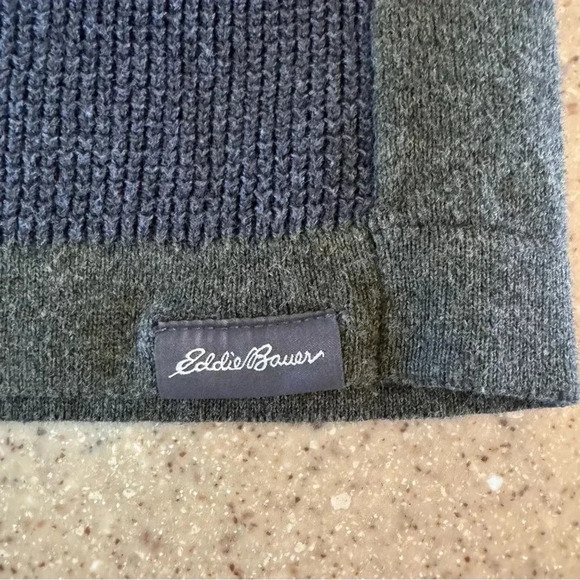 Eddie Bauer Vintage Men's Quarter Zip Pullover Size Small - Picture 2 of 7